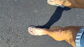 Tempest discovers cool car in flip flops