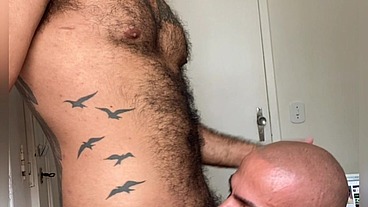 Sexo gostoso entre os mineiros Marcelo debian e Petrick Garcia