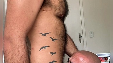 Sexo gostoso entre os mineiros Marcelo debian e Petrick Garcia