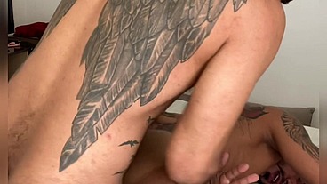 Sexo gostoso entre os mineiros Marcelo debian e Petrick Garcia