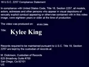 Hot girl Kylee King gets it on with her tattoos