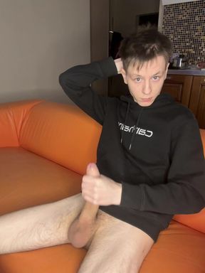 Shower Solo Has 18yo Moaning While Milking Dry