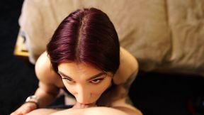 Neighbor's Girlfriend Asked Me for a Favor and Ended Up Giving Me a Deepthroat Blowjob