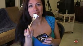 American Mukbang