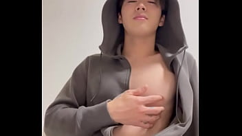 Nipply Play