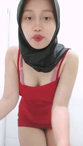 Jilbab manis colmek