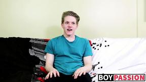 ”Blond twink with massive booty interviewed & dicked down raw”