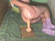 Joven Con  Dildo Anal Muy Caliente!!