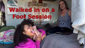 Walked in on a Foot Session - Shae Kink And Princess Sophia Exhibitionist Lesbian Foot Worship With Sole Licking And Blue Pedicure Toe Worship