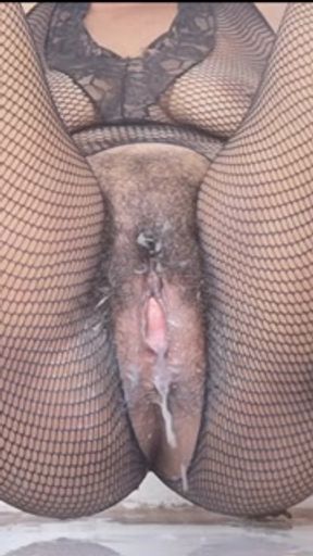 Extremely cum leakage on the farm because of Multiple creampied