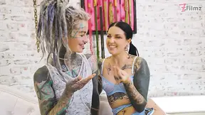 Goth GFs explore fully oral pleasures and intense anal fisting