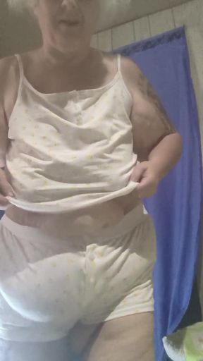 Jumping All Around Got Him Cumming in Her Mouth