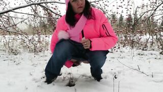 Pee on the snow older MILF.