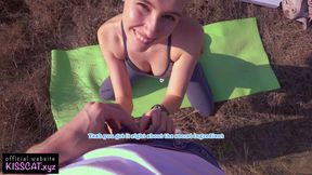 Agent pickup 18 babe for pizza / outdoor sex and sloppy blowjob