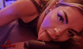 Lullaby Rose Spreads Wide And Gets Relentlessly Pounded!