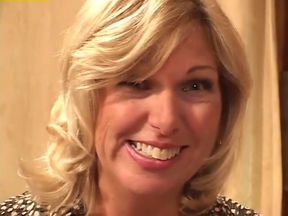 M.I.L.T.F. (mothers I'd like to fuck) #19, scene #3