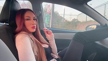 Blow job buffet with Italian mom's long locks, hookah hook-ups, and steamy smoke-filled romps