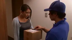 Big boobies JP MILF Mei Matsumoto gets her tits covered in cum 4