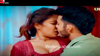 Hottie Hasseina Mastani's Erotic Dance - Old Habits Die Hard