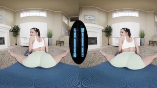 LETHALHARDCOREVR Spinner Yoga Student Shows You How Flexible She Is - Brianna Arson
