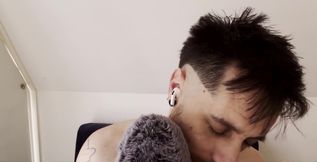 This Is a Beard Rubbing