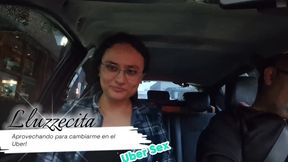 Aprovechando para cambiarme en el Uber!