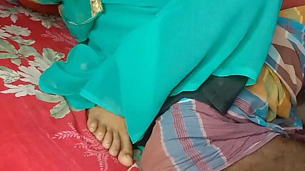 Hot Desi Action: Dude Fucking His Stepsister for the First Time