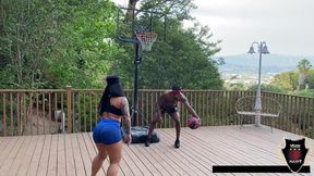 busty monica santhiago s pussy is licked and fucked by rome major!