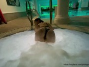 Date YimingCuriosity 004 - Take Slutty Asian Girlfriend to Spa -Bikini Jacuzzi Big Ass Chinese Teen