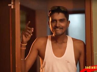 Burha sasur aur hot bahu..