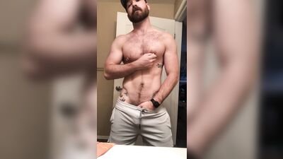 Tatted jock gets off on his own sweaty pits after the gym