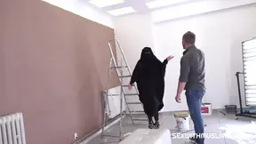 Muslim girl shags with lazy painter