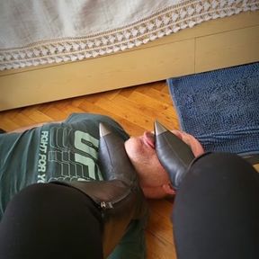 To torture my slave's tongue with my delicious soles