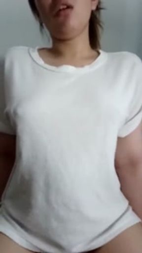 Memek becek, Indonesian viral