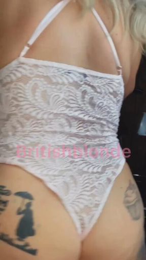 Can I do this on you cock? 😏