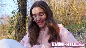 Skinny Girl Slap her Ass and Fuck her Fat Pussy Outdoor
