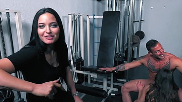 Too hot to work out - Villa of Sins scene 2