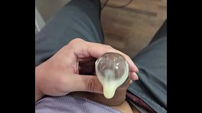 MINHA CAMISINHA CHEIA DE SEMEN