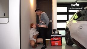 Miss, could you rate my service with 5 stars? - Delivery guy ends up fucking an unknown customer