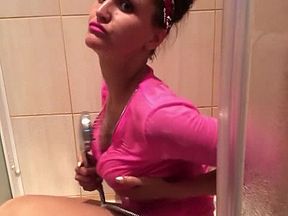Barbara Bieber - Shower Solo