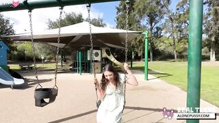 amber summer plays in public and gets a creampie_1_1