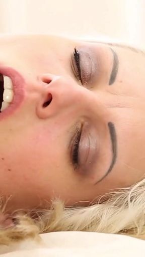 Beautiful Pussies Scene-4 sexy Busty Blonde Blanche Bradburry Fucked and Cummed All Over Her Body