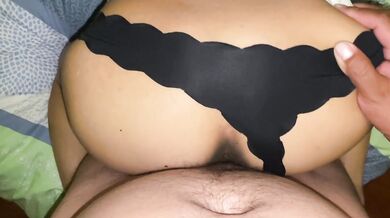 Me follo a mi jefa en su departamento , la dejé llena de semen