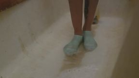 Chrissy front view shower socks