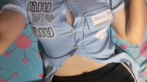 mi ex cunada me muestra sus grandes tetas