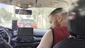 o motorista de aplicativo dotado quer meter digirindo