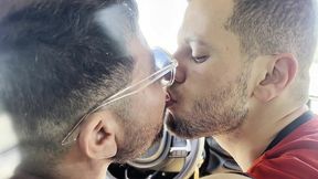 o motorista de aplicativo dotado quer meter digirindo