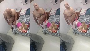 boa de cama loira gostosa essa mesmo faz o coroa gozar