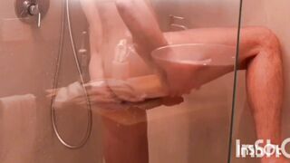 “Warm Douche Teaser  Free-for-all Preview”