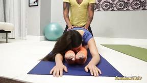 ”Lucy Doll in real flexi contortion sex”